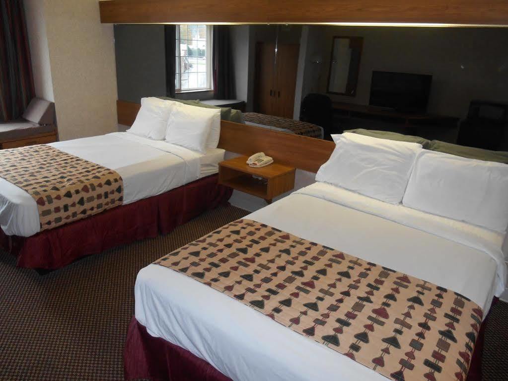 Guest Inn Пиджен Фордж Екстериор снимка